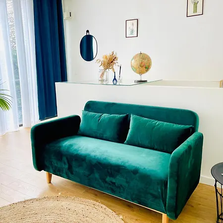 Maison 50 M2, A 5 Minutes De Paris Et Ideal Pour * Montreuil (Seine-Saint-Denis)